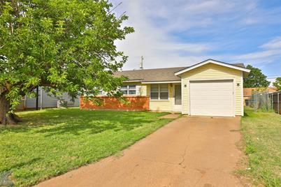 2666 Mimosa Drive, Abilene, TX 79603 - Photo 1