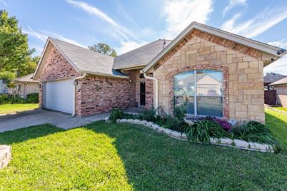 5936 Harrison Way, Watauga, TX 76148 - Photo 1