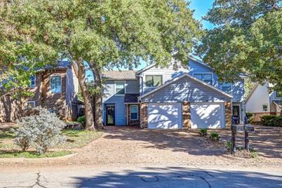 1437 Palmnold Circle W, Fort Worth, TX 76120 - Photo 1