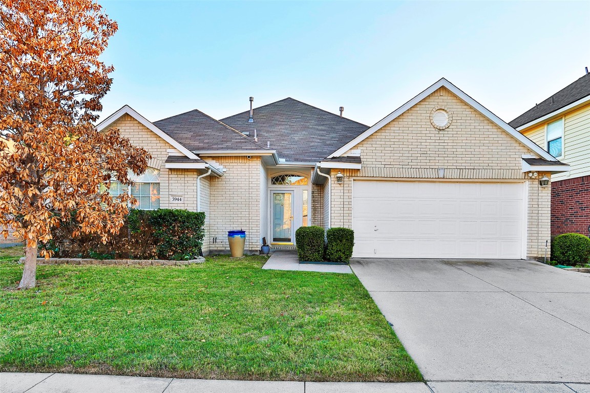 3944 Larkspur Dr, Haltom City, TX 76137 MLS 20468596 Coldwell Banker