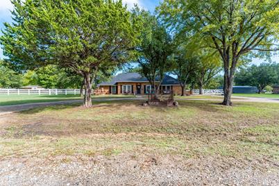 1553 Meadow Way, Terrell, TX 75160 - Photo 1