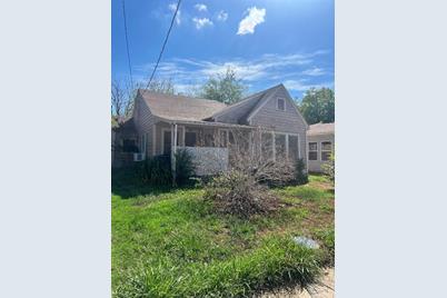 824 N Virginia, Terrell, TX 75160 - Photo 1