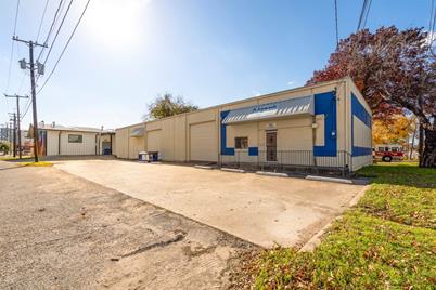 702 W Commerce Street, Dallas, TX 75208 - Photo 1