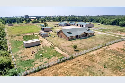 239 County Line Road, Whitesboro, TX 76273 - Photo 1