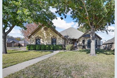 2101 Stonegate Boulevard, Bridgeport, TX 76426 - Photo 1
