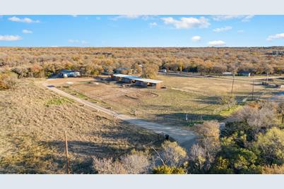 212 Copperhead, Mineral Wells, TX 76067 - Photo 1