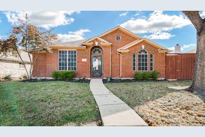 10707 Copperwood Drive, Frisco, TX 75035 - Photo 1