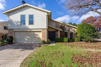 15705 Mapleview Circle, Dallas, TX 75248 - Photo 1