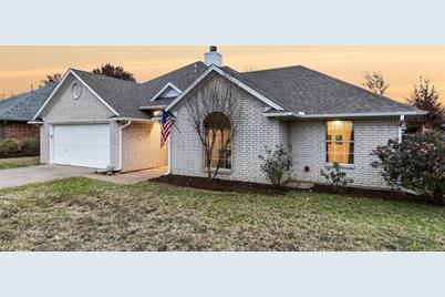 210 D Lynne Street, Aubrey, TX 76227 - Photo 1