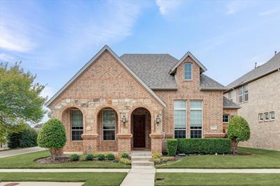 5028 Heritage Oaks Drive, Colleyville, TX 76034 - Photo 1
