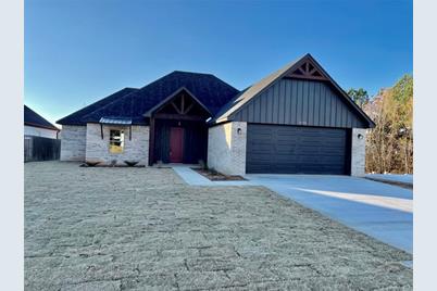 2106 Sophia Drive, Longview, TX 75601 - Photo 1