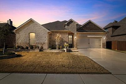 6921 Intrepid Drive, Fort Worth, TX 76179 - Photo 1