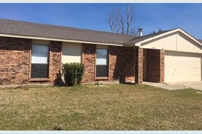 5500 Ragan Drive, The Colony, TX 75056 - Photo 1