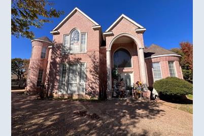 6315 Millwood Court, Arlington, TX 76016 - Photo 1