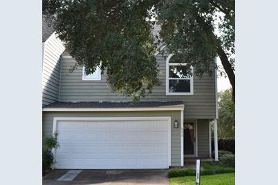 826 Canal Street, Irving, TX 75063 - Photo 1