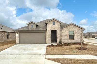 300 Destin Drive, Fort Worth, TX 76131 - Photo 1