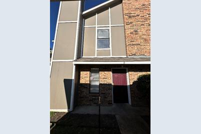 2041 W Walnut Street #D, Garland, TX 75042 - Photo 1