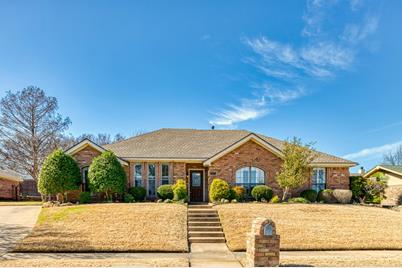 2817 Clearmeadow Street, Bedford, TX 76021 - Photo 1