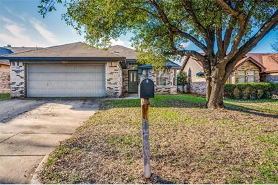 5821 Stone Meadow Lane, Fort Worth, TX 76179 - Photo 1
