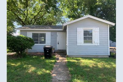 118 W Sears Street, Denison, TX 75021 - Photo 1