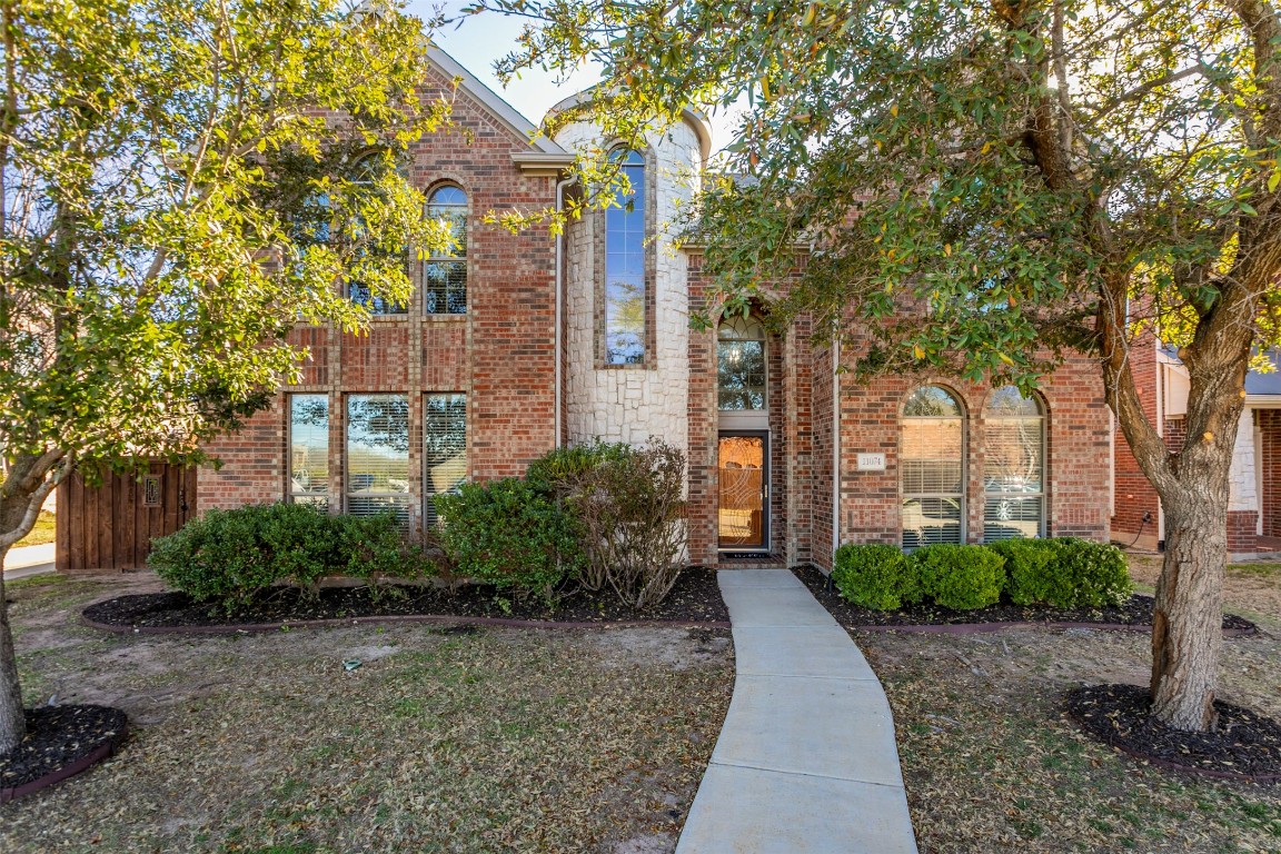 11074 Ascot Dr, Frisco, TX 75033 - MLS 20543062 - Coldwell Banker