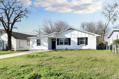 705 E Orange Street, Sherman, TX 75090 - Photo 1