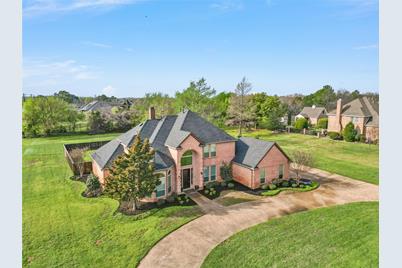 101 Chapel Hill Drive, Double Oak, TX 75077 - Photo 1