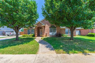 7344 Hidden Oaks Drive, North Richland Hills, TX 76182 - Photo 1