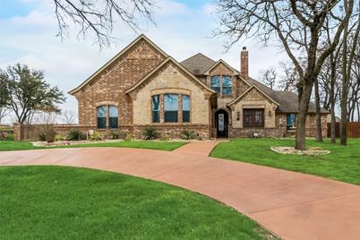 5829 Lakeside Drive, Fort Worth, TX 76179 - Photo 1