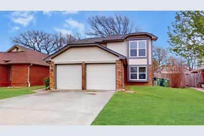 951 Boxwood Drive, Lewisville, TX 75067 - Photo 1