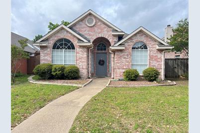 6510 White Oak Drive, Rowlett, TX 75089 - Photo 1