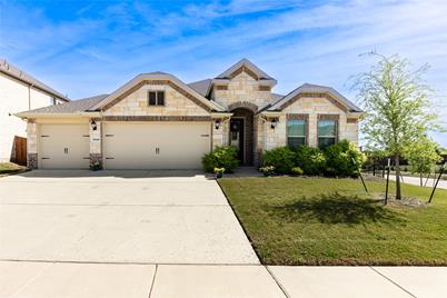 10325 Sovereign Drive, Frisco, TX 75035 - Photo 1