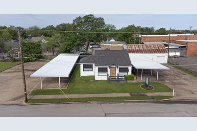 211 Gibson Street, Mesquite, TX 75149 - Photo 1