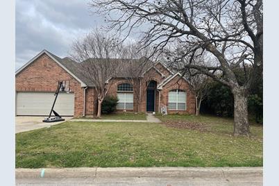 102 Ridge View Court, Decatur, TX 76234 - Photo 1