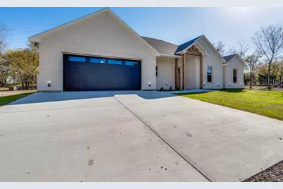 250 Stacks Road, Ennis, TX 75119 - Photo 1