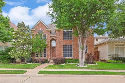 3419 University Park Lane, Irving, TX 75062 - Photo 1