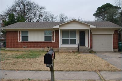 2005 Shawnee Street, Denton, TX 76209 - Photo 1