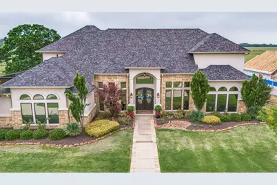 1404 Cumberland Drive, Corsicana, TX 75110 - Photo 1