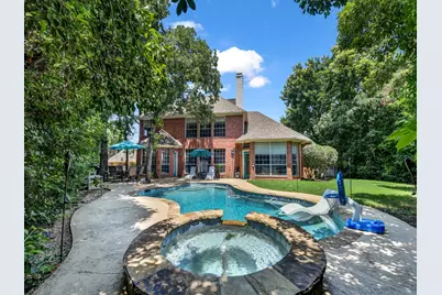 420 Royal Colonnade, Arlington, TX 76011 - Photo 1