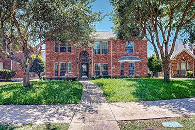 10693 Line Berry Lane, Frisco, TX 75035 - Photo 1