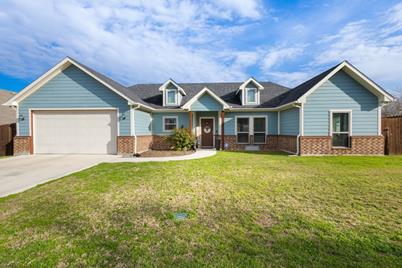 500 W Mill Street, Decatur, TX 76234 - Photo 1