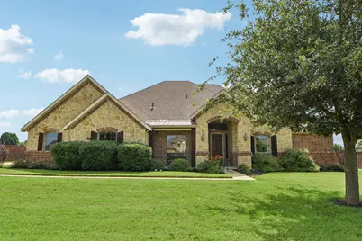 1624 High Valley Lane, Cedar Hill, TX 75104 - Photo 1