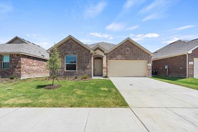 236 Ardsley Lane, Princeton, TX 75407 - Photo 1