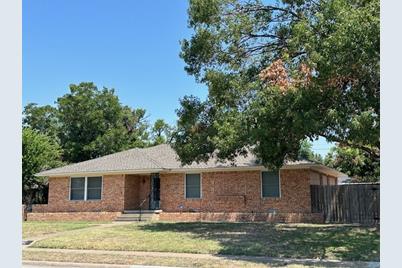 2301 Westway Avenue, Garland, TX 75042 - Photo 1