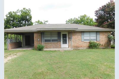203 NE 7th Street, Hubbard, TX 76648 - Photo 1