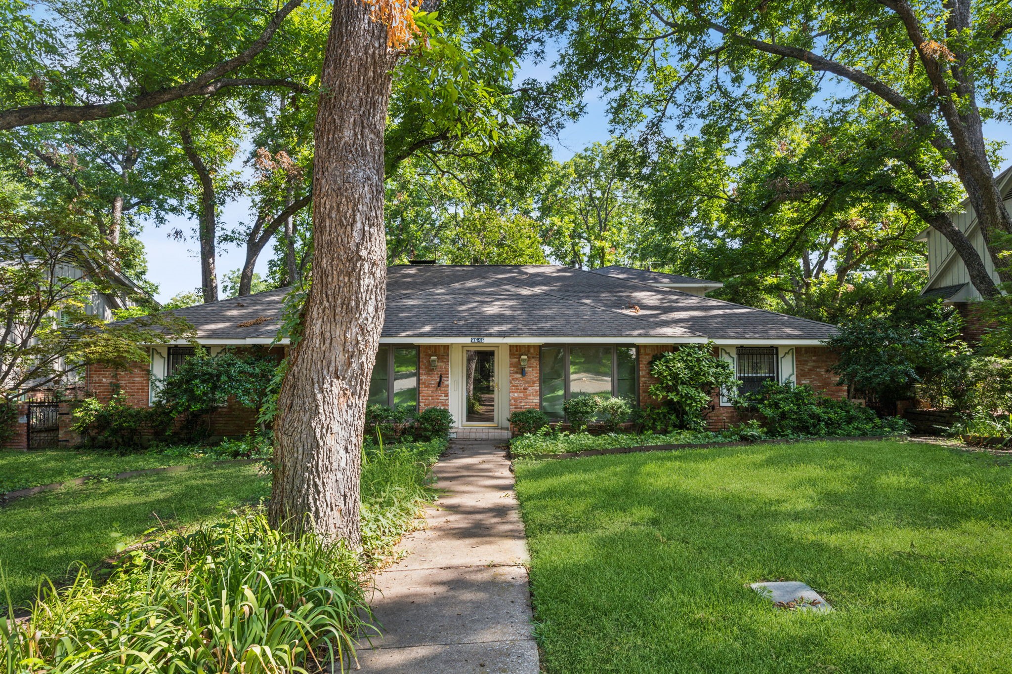 9646 Estate Ln Dallas TX 75238 MLS 20683733 Coldwell Banker