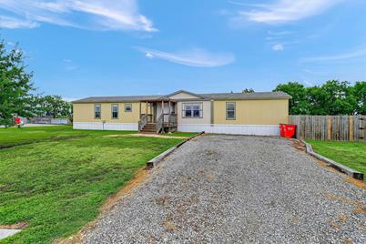 277 Fm 2815 S, Bonham, TX 75418 - Photo 1