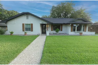 705 Murl Drive, Irving, TX 75062 - Photo 1