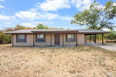 1004 N Cates Street, Decatur, TX 76234 - Photo 1