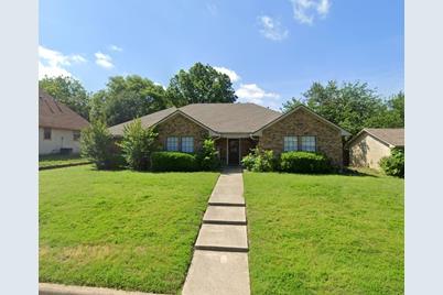 7919 Meadowbrook Avenue, Frisco, TX 75033 - Photo 1
